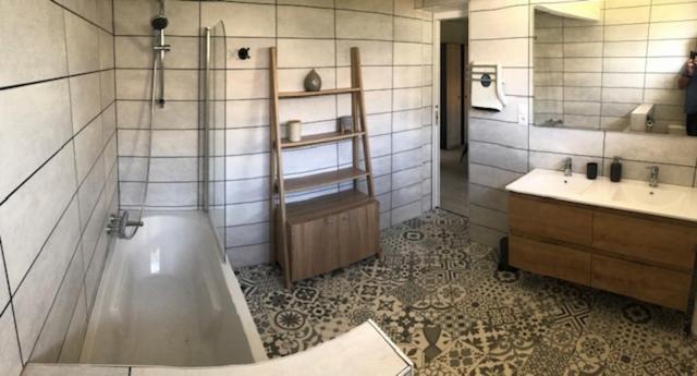 Апартаменти Loft Reve Du Soir 125 M2 Climatise 350 M De La Gare Лурд Екстер'єр фото